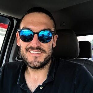 Meet your Posher, Justin